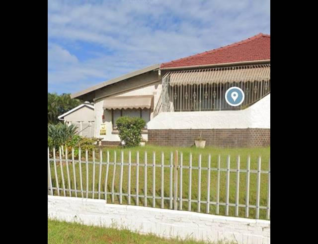 3 BEDROOM HOUSE FOR SALE IN BLUFF